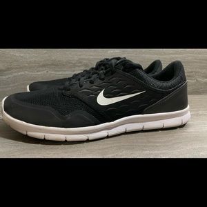Nike Womens Orive NM 677136-010 Black Running Shoes Lace Up Low Top Size 9